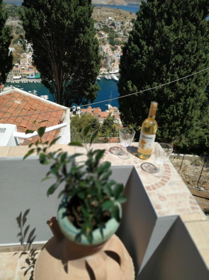 Villa Annas House à Symi Extérieur photo