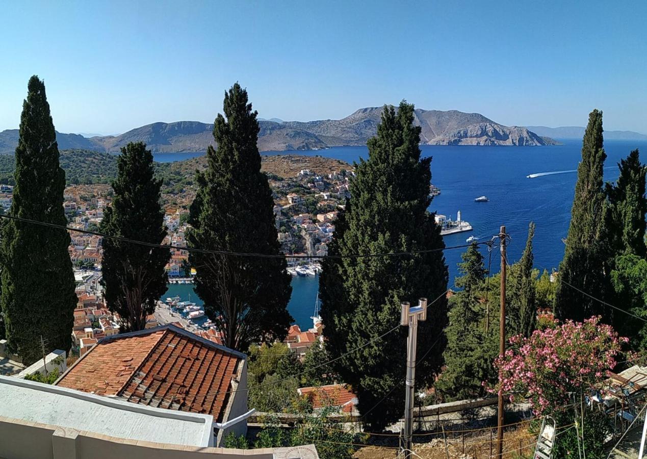 Villa Annas House à Symi Extérieur photo