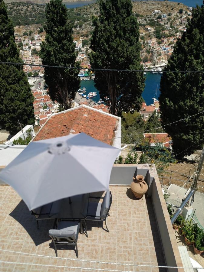 Villa Annas House à Symi Extérieur photo