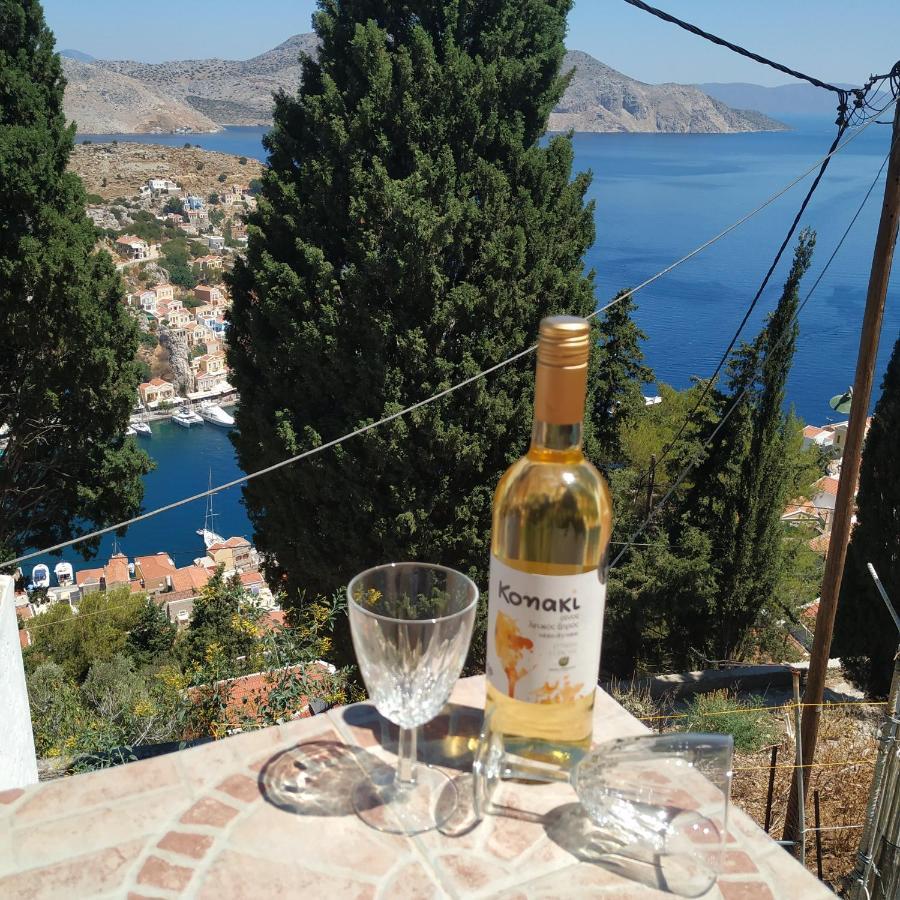 Villa Annas House à Symi Extérieur photo