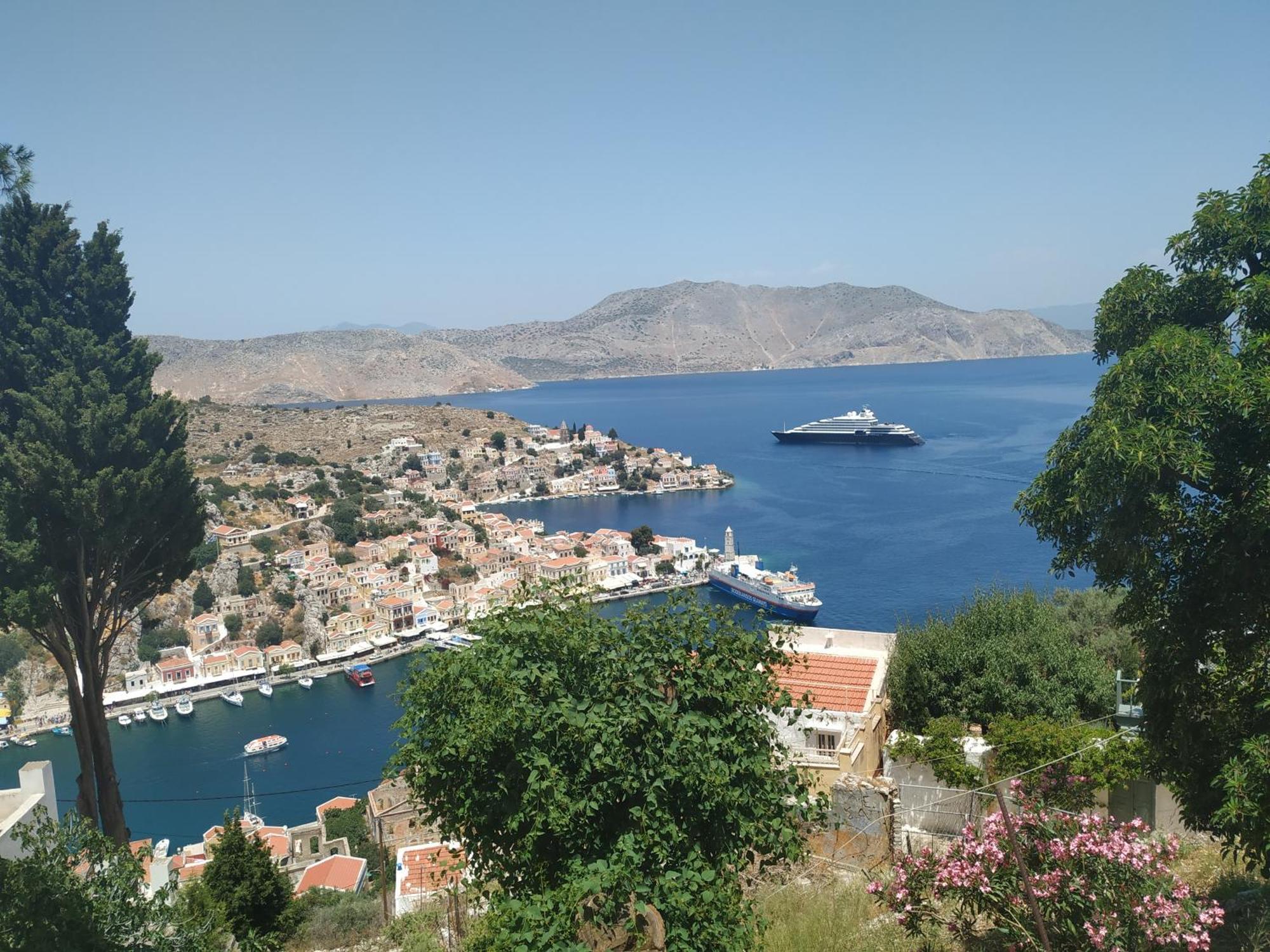 Villa Annas House à Symi Extérieur photo